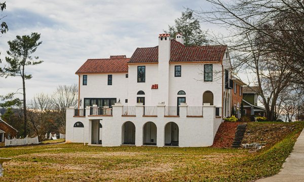12 façons de moderniser et sécuriser votre volet de piscine