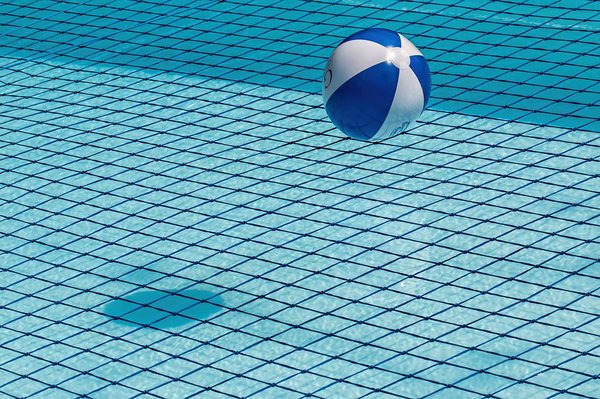 Comment utiliser les boules et masses filtrantes pour piscine ?