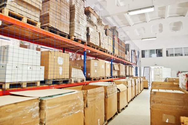 Prix garde meuble : Pourquoi opter pour la location d'un garde meuble ?